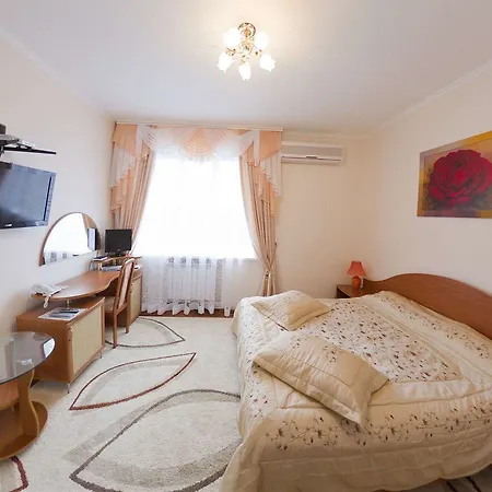 Kristina Hotel 3*