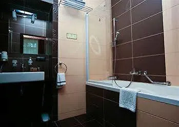 Kristina Hotel 3*