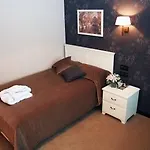 Kristina Hotel 3*